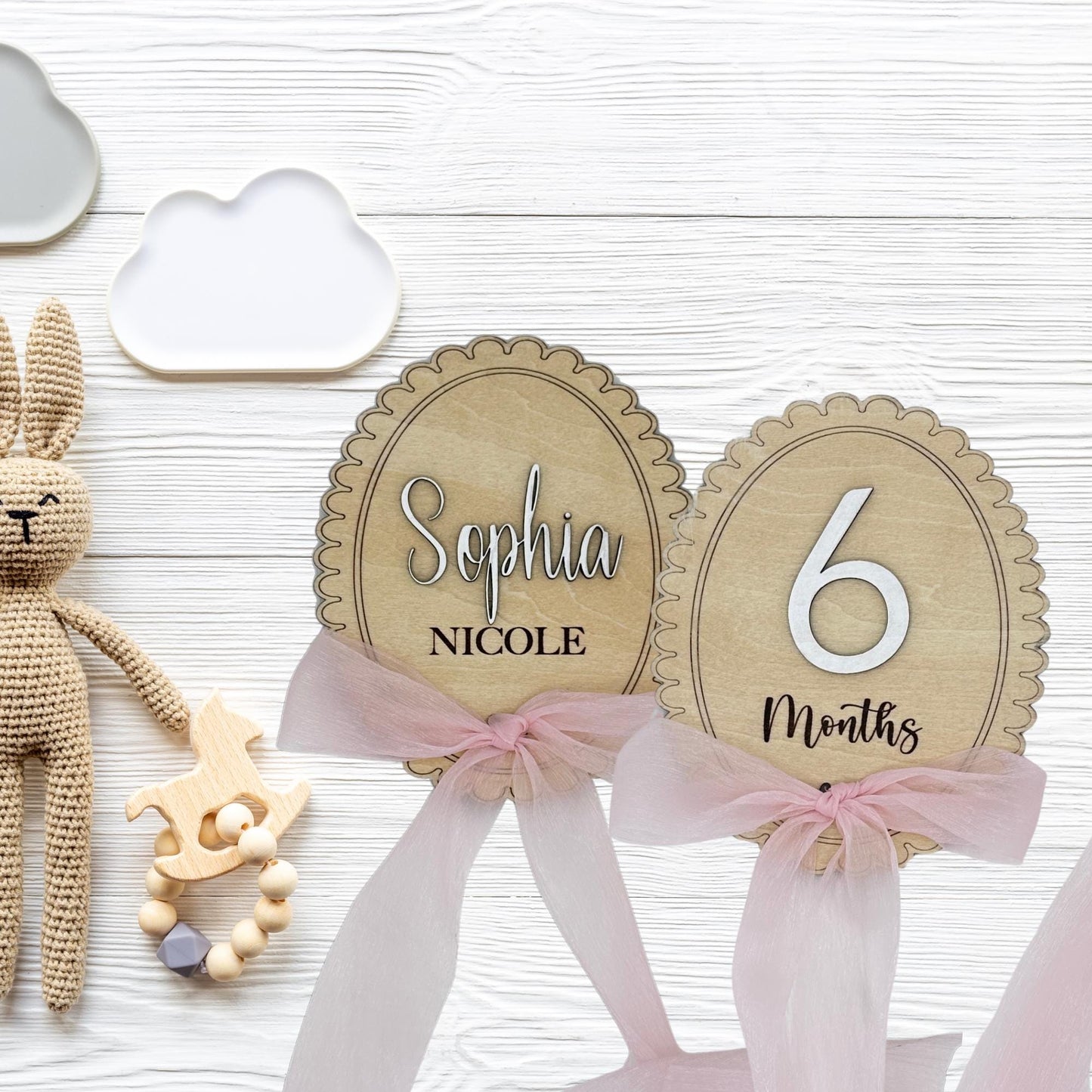 Wooden Lace Ribbon Bow Interchangeable Milestone Cards, Baby Monthly Milestone Marker, Personalize Custom Name, Nursery, Baby Shower Gift