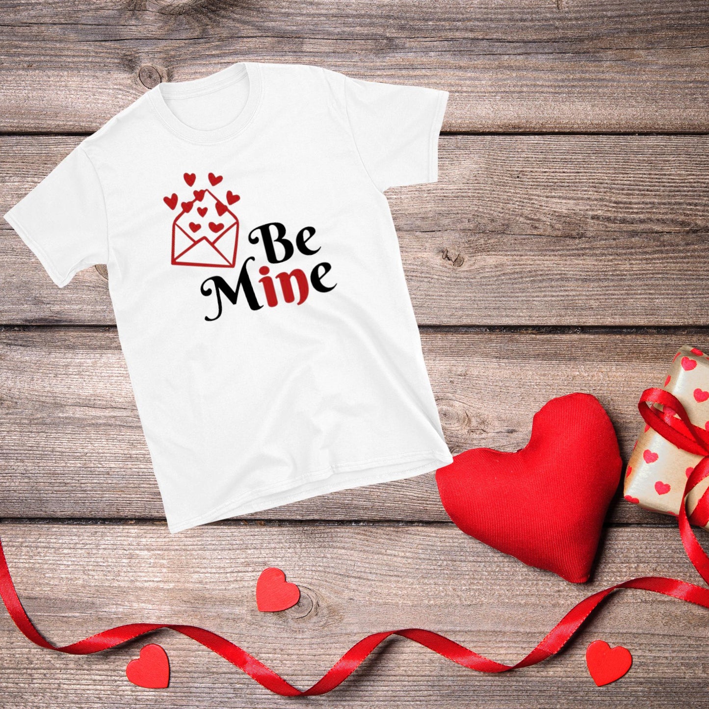 Personalized Valentine's Day Be Mine T-shirt Outfit  Toddler, Youth