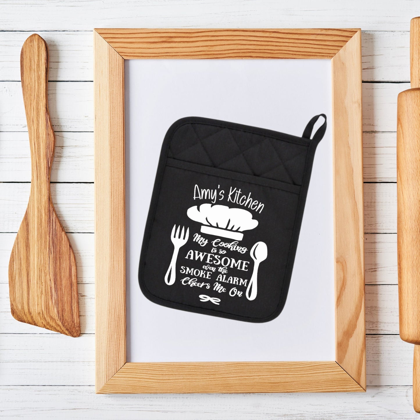 personalized Pot Holder My Cooking is so awesome, even the Smoke Alarm Cheers me on