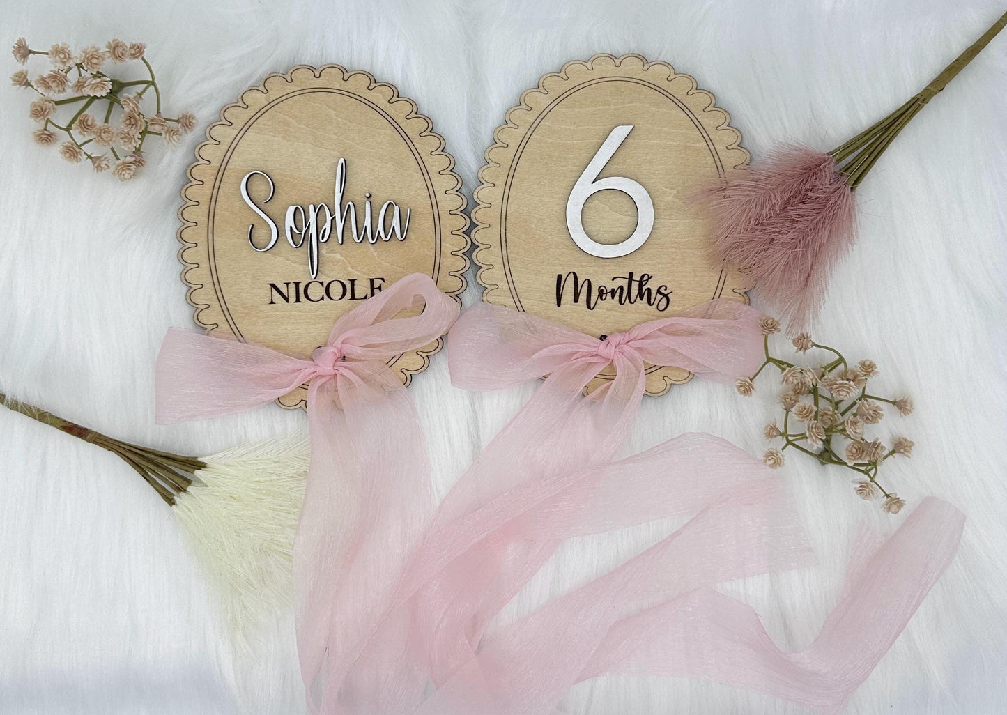 Wooden Lace Ribbon Bow Interchangeable Milestone Cards, Baby Monthly Milestone Marker, Personalize Custom Name, Nursery, Baby Shower Gift