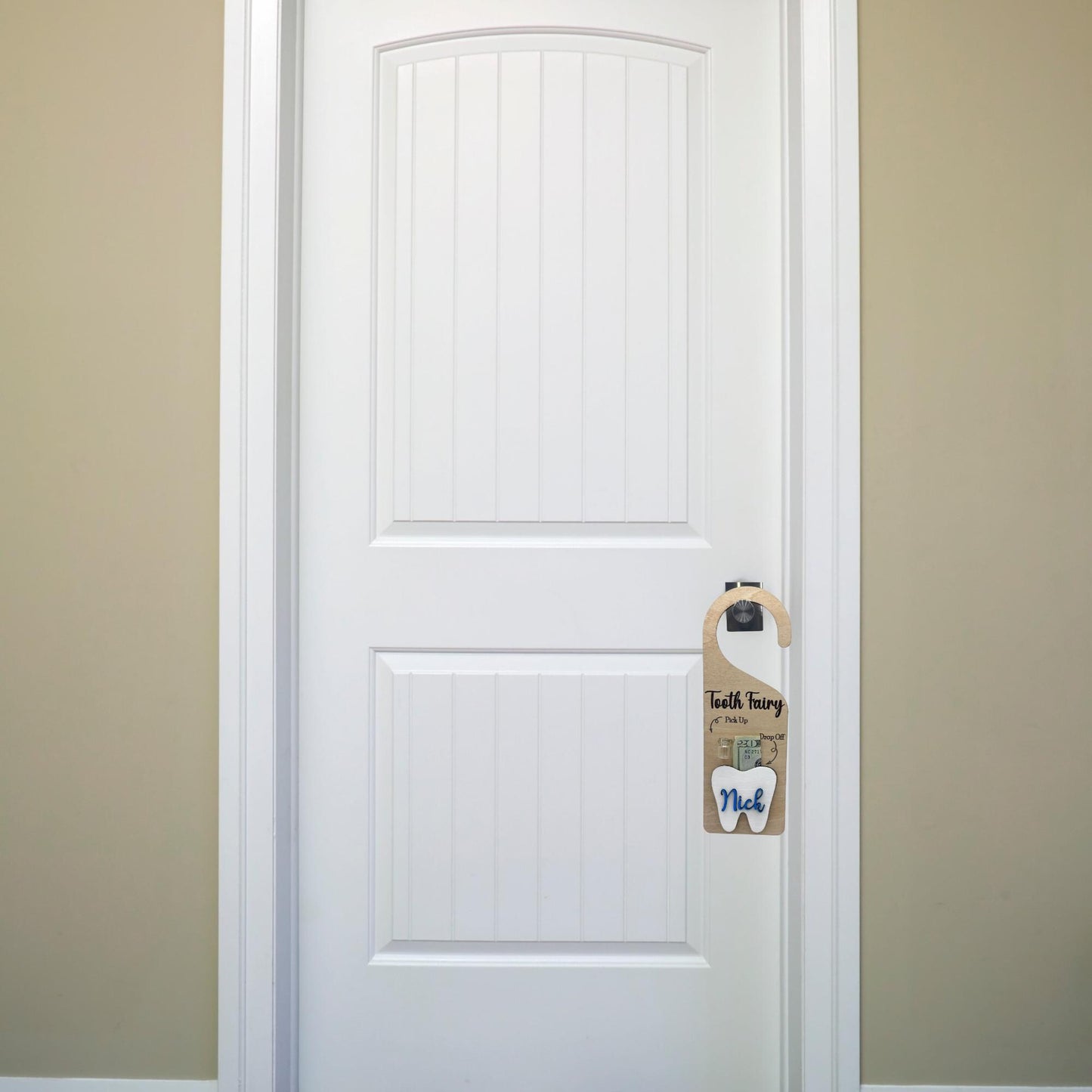 Personalized Tooth Fairy Pickup Dropoff Door Hanger, Gift for Kid